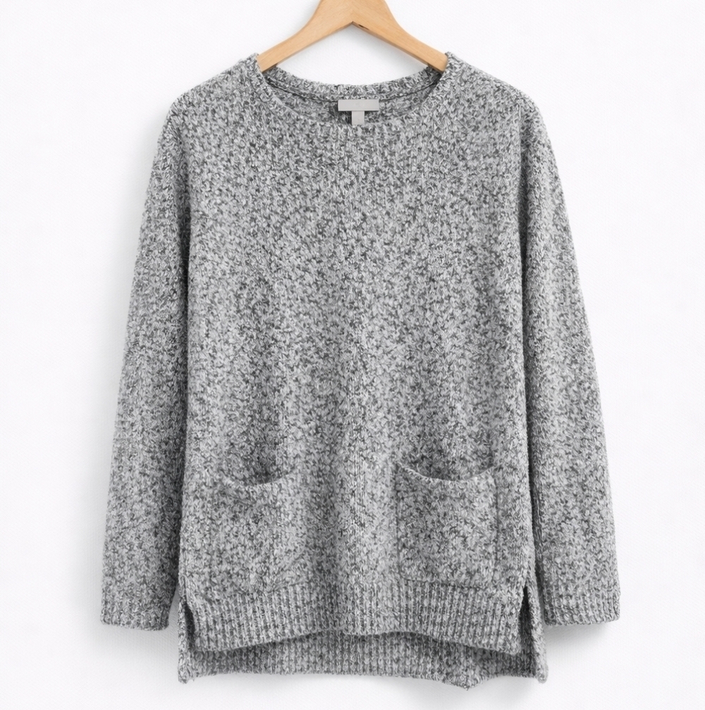 J.Jill Women's Gray Front Pockets knit Casual Chic comfy Sweater Size M.